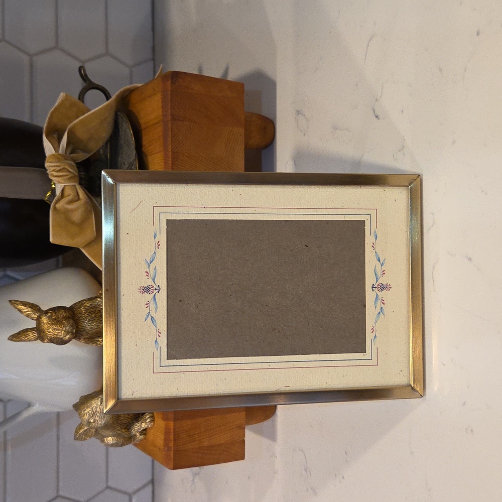 Burnes Of Boston 5X7 Frame. Folk Art Design With Pineapple Motif